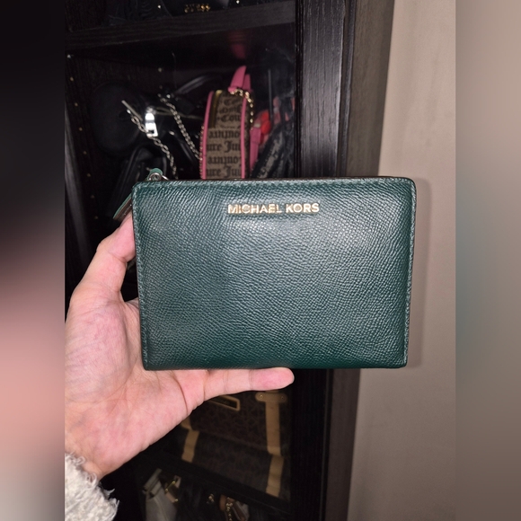 Michael Kors Medium Saffiano Leather Slim Dark Green Wallet Womens - Picture 2 of 10